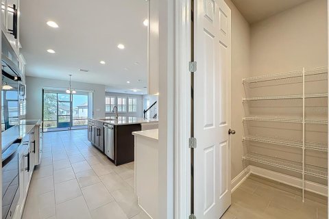 Casa en venta en Clermont, Florida, 5 dormitorios, 410.81 m2 № 1918968 - foto 15