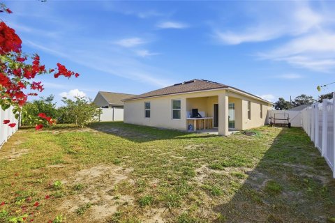 House in Winter Haven, Florida 3 bedrooms, 164.44 sq.m. № 2151212 - photo 25