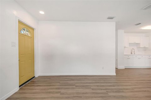 Villa ou maison à vendre à Orlando, Floride: 3 chambres, 78.04 m2 № 2352312 - photo 12