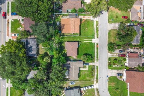 Villa ou maison à vendre à Orlando, Floride: 3 chambres, 78.04 m2 № 2352312 - photo 7