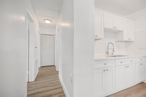Villa ou maison à vendre à Orlando, Floride: 3 chambres, 78.04 m2 № 2352312 - photo 21