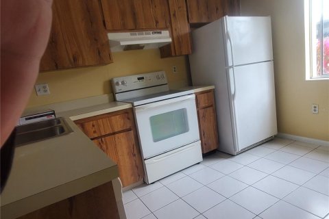 Copropriété à louer à Oldsmar, Floride: 2 chambres, 97.92 m2 № 1858401 - photo 3