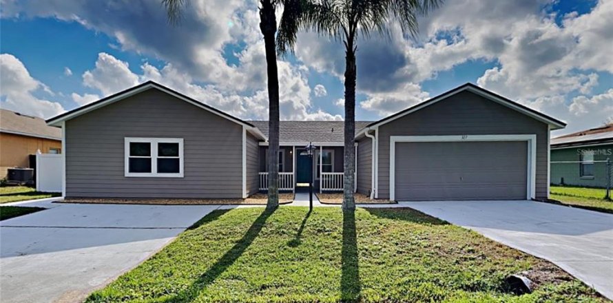 House in Kissimmee, Florida 4 bedrooms, 172.8 sq.m. № 2425533