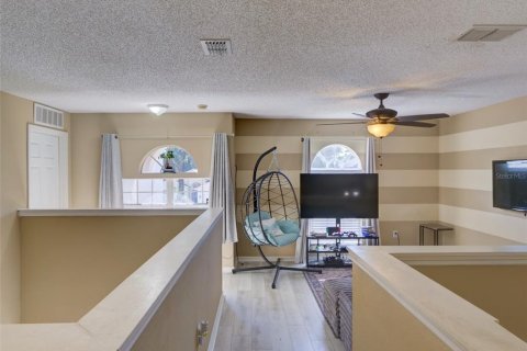 House in DeLand, Florida 4 bedrooms, 274.8 sq.m. № 2123564 - photo 22