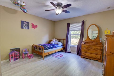 House in DeLand, Florida 4 bedrooms, 274.8 sq.m. № 2123564 - photo 25