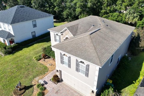 House in DeLand, Florida 4 bedrooms, 274.8 sq.m. № 2123564 - photo 3