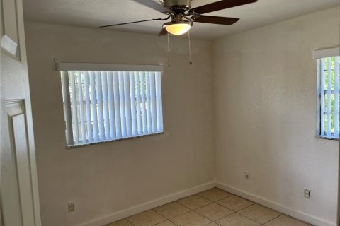 Villa ou maison à vendre à Altamonte Springs, Floride: 2 chambres, 106.65 m2 № 1918517 - photo 16