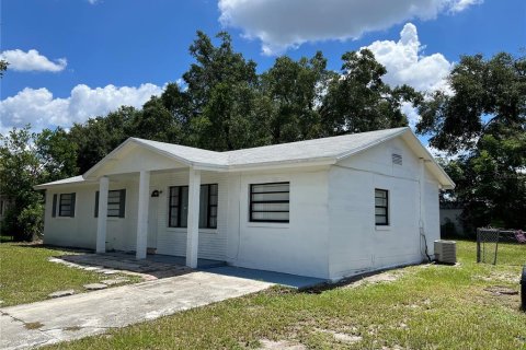 Villa ou maison à vendre à Altamonte Springs, Floride: 2 chambres, 106.65 m2 № 1918517 - photo 3