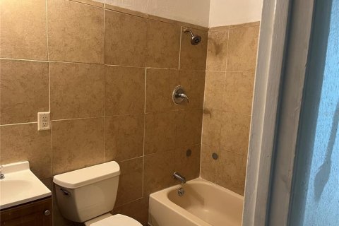 Villa ou maison à vendre à Altamonte Springs, Floride: 2 chambres, 106.65 m2 № 1918517 - photo 17