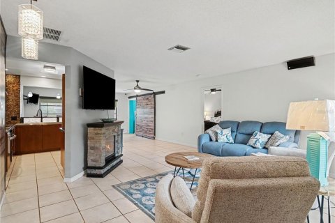 Villa ou maison à vendre à Nokomis, Floride: 2 chambres, 146.97 m2 № 2092791 - photo 7