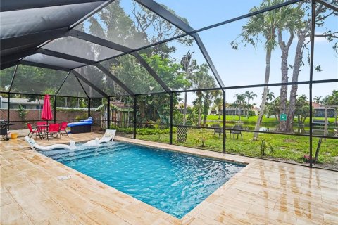 Villa ou maison à vendre à Nokomis, Floride: 2 chambres, 146.97 m2 № 2092791 - photo 3