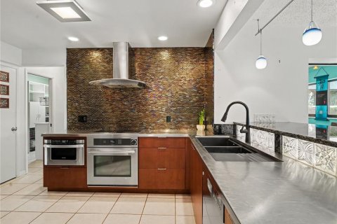Villa ou maison à vendre à Nokomis, Floride: 2 chambres, 146.97 m2 № 2092791 - photo 9