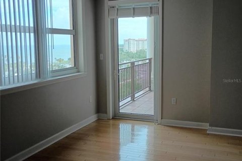 Condo in Sarasota, Florida, 1 bedroom  № 2229576 - photo 6