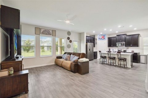 Casa en venta en Davenport, Florida, 3 dormitorios, 192.87 m2 № 1792692 - foto 4