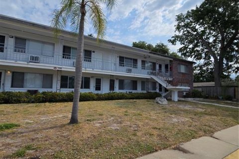Condominio en alquiler en Clearwater, Florida, 1 dormitorio, 54.35 m2 № 2102351 - foto 19