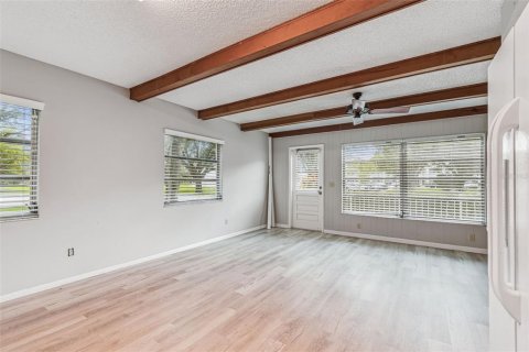 Condo in Clearwater, Florida, 2 bedrooms  № 1906249 - photo 13