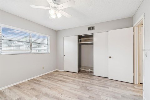 Condo in Clearwater, Florida, 2 bedrooms  № 1906249 - photo 26