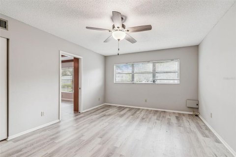 Condo in Clearwater, Florida, 2 bedrooms  № 1906249 - photo 19