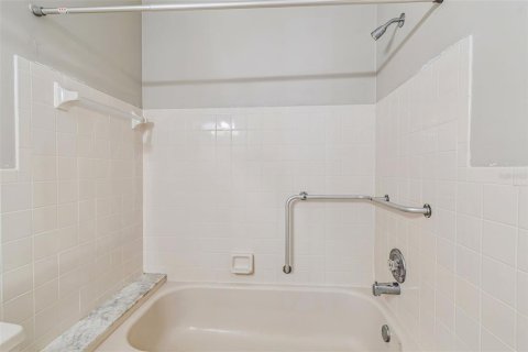 Condo in Clearwater, Florida, 2 bedrooms  № 1906249 - photo 30