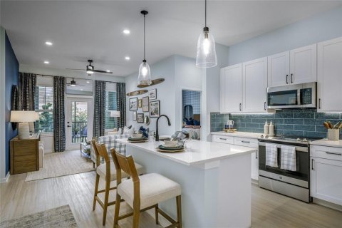Apartment in Land O' Lakes, Florida 2 bedrooms, 118.64 sq.m. № 1900219 - photo 17