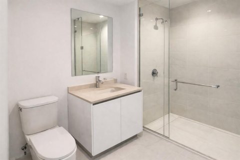 Condo in Saint Petersburg, Florida, 3 bedrooms № 2223804 - photo 19