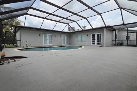 Villa ou maison à louer à Hollywood, Floride: 4 chambres, 228.91 m2 № 2010921 - photo 5