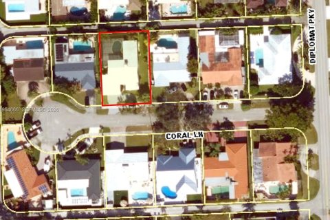 Villa ou maison à louer à Hollywood, Floride: 4 chambres, 228.91 m2 № 2010921 - photo 6