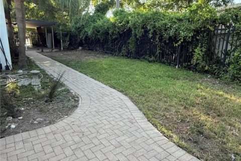 Купить виллу или дом в Майами, Флорида 3 спальни, 157.93м2, № 1932174 - фото 29