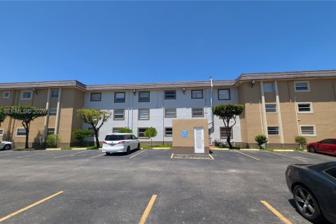 Купить кондоминиум в Хайалиа, Флорида 1 спальня, 55.37м2, № 2090327 - фото 15