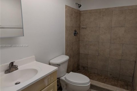 Купить кондоминиум в Хайалиа, Флорида 1 спальня, 55.37м2, № 2090327 - фото 9