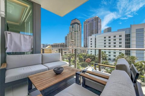 Condo in Saint Petersburg, Florida, 2 bedrooms № 2098265 - photo 27