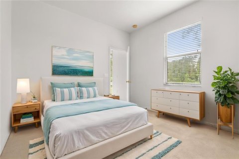 House in Orlando, Florida 4 bedrooms, 173.26 sq.m. № 2201667 - photo 20