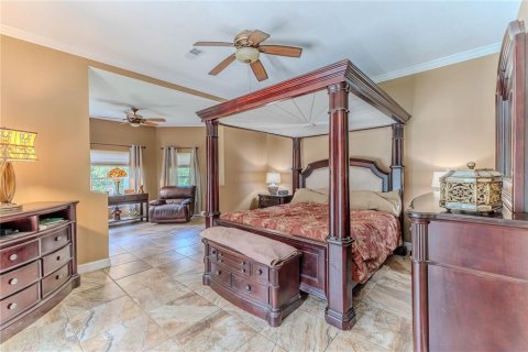 Casa en venta en New Port Richey, Florida, 4 dormitorios, 352.19 m2 № 1785208 - foto 30