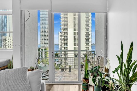 Condominio en alquiler en Miami, Florida, 1 dormitorio, 62.99 m2 № 1967365 - foto 20