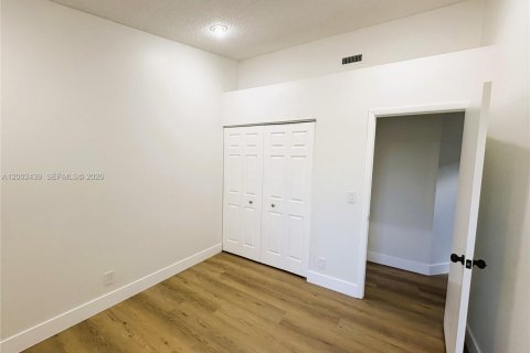 Купить таунхаус в Санрайз, Флорида 3 спальни, 134.15м2, № 2069220 - фото 19