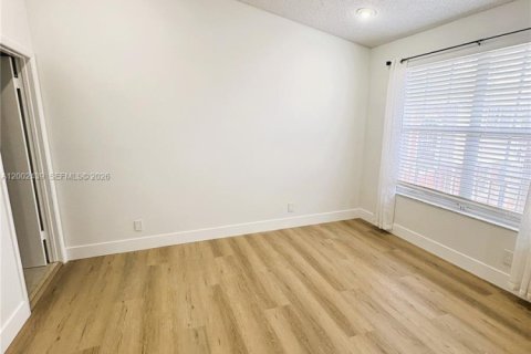 Купить таунхаус в Санрайз, Флорида 3 спальни, 134.15м2, № 2069220 - фото 13