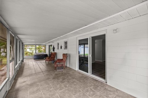 House in Ocala, Florida 3 bedrooms, 171.68 sq.m. № 1616313 - photo 24