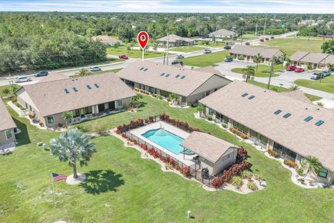 Villa ou maison à vendre à Punta Gorda, Floride: 3 chambres, 129.88 m2 № 2353202 - photo 2