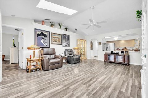 Villa ou maison à vendre à Punta Gorda, Floride: 3 chambres, 129.88 m2 № 2353202 - photo 12