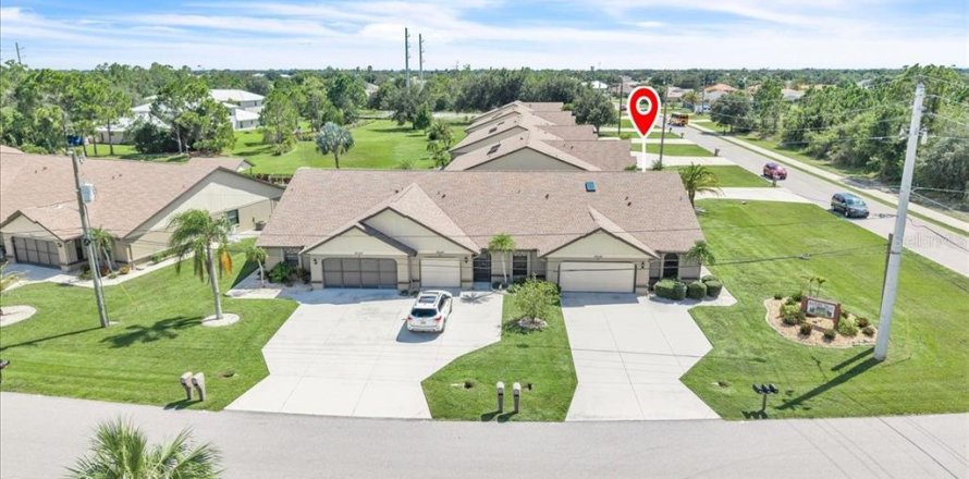 Villa ou maison à Punta Gorda, Floride 3 chambres, 129.88 m2 № 2353202