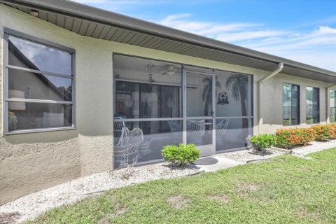 Villa ou maison à vendre à Punta Gorda, Floride: 3 chambres, 129.88 m2 № 2353202 - photo 29