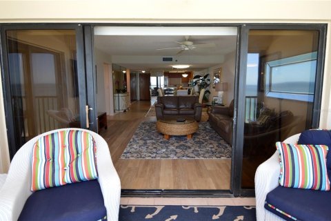 Condominio en alquiler en Indian Rocks Beach, Florida, 2 dormitorios, 125.42 m2 № 252194 - foto 14