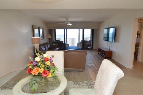 Condominio en alquiler en Indian Rocks Beach, Florida, 2 dormitorios, 125.42 m2 № 252194 - foto 27