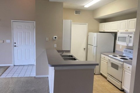 Condominio en alquiler en Orlando, Florida, 2 dormitorios, 94.57 m2 № 1773915 - foto 4