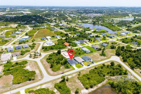 House in Rotonda, Florida 3 bedrooms, 162.76 sq.m. № 820161 - photo 28