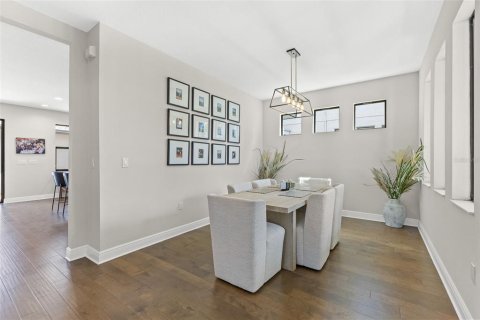 Casa en venta en Tampa, Florida, 4 dormitorios, 211.72 m2 № 1904049 - foto 18
