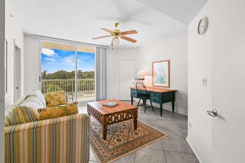 Condominio en venta en Jensen Beach, Florida, 3 dormitorios, 220.09 m2 № 2194621 - foto 30