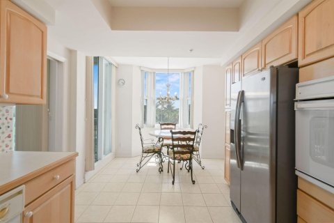 Condominio en venta en Jensen Beach, Florida, 3 dormitorios, 220.09 m2 № 2194621 - foto 14