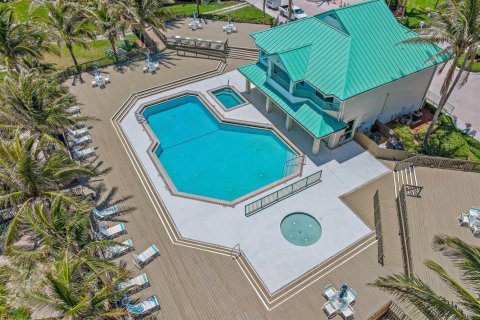 Condominio en venta en Jensen Beach, Florida, 3 dormitorios, 220.09 m2 № 2194621 - foto 2