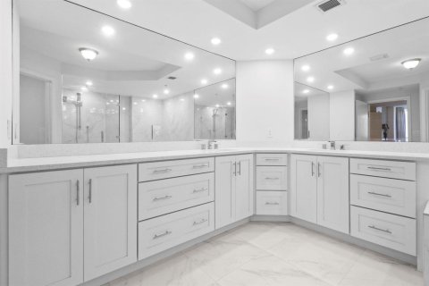 Condominio en venta en Jensen Beach, Florida, 3 dormitorios, 220.09 m2 № 2194621 - foto 28